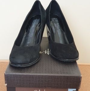 Cole Haan Black High Heels size 5.5